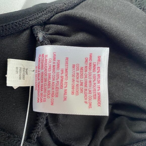 Black Sexy Two Piece Bikini Bathing Suit. 4/9/22 - Picture 13 of 15